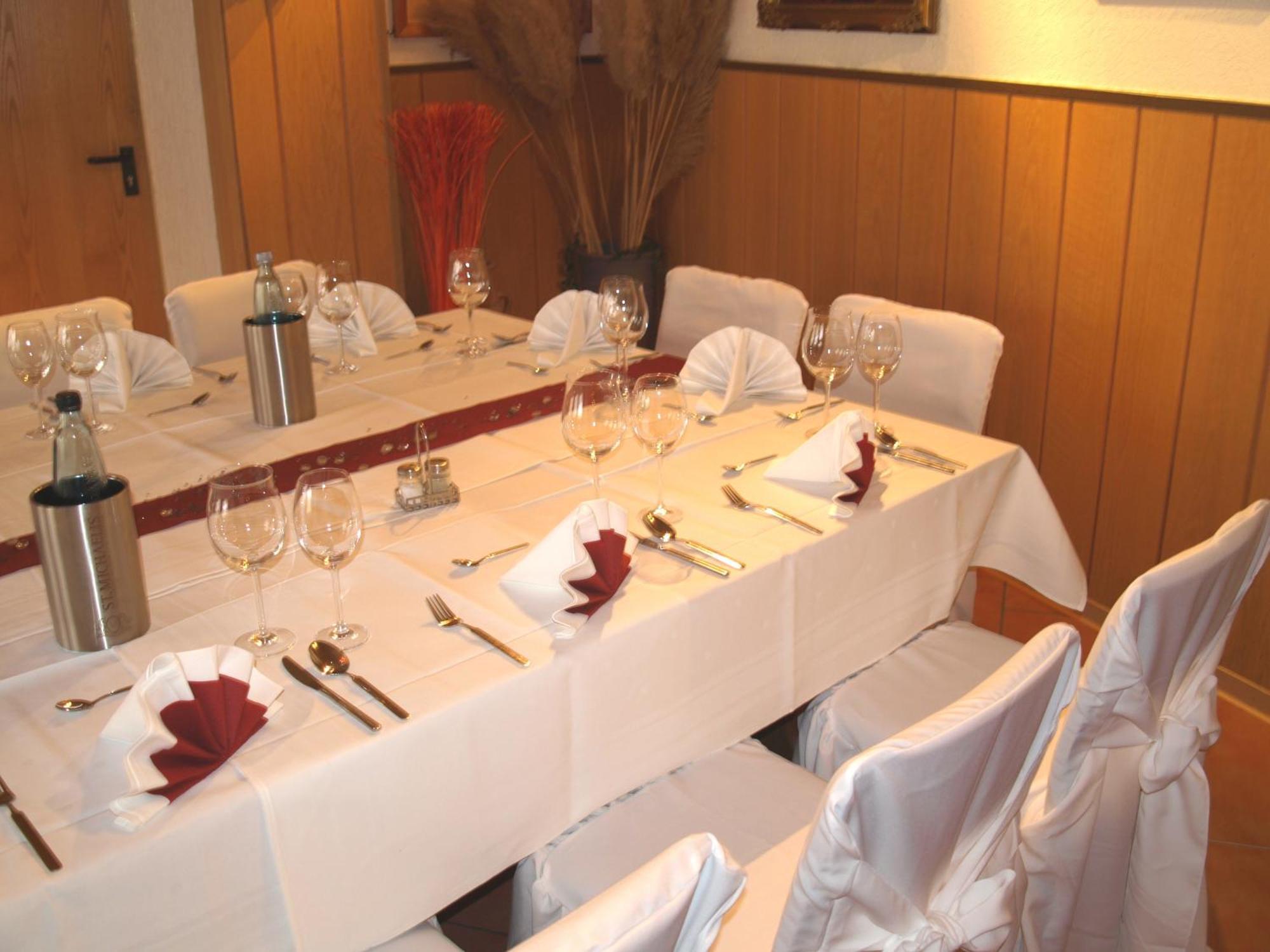 Hotel Auerhahn Grevenkrug Екстер'єр фото